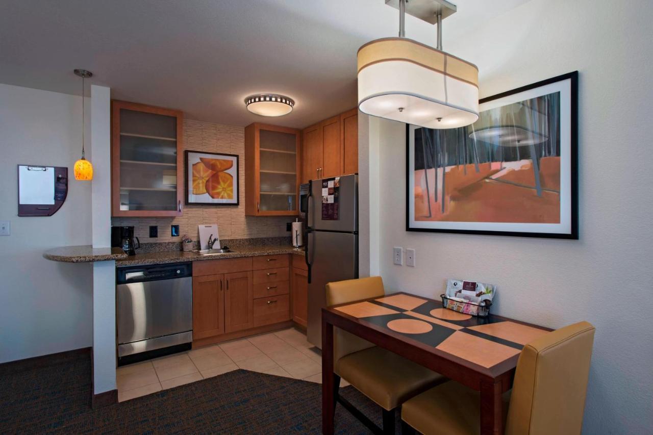Residence Inn Bryan Колледж-Стейшен Екстер'єр фото